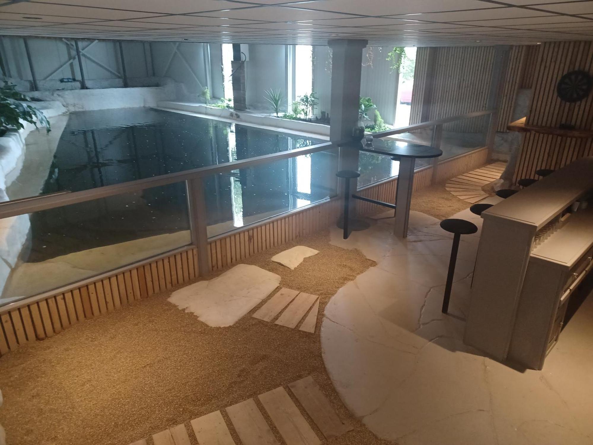 Bed & Breakfast Fish World